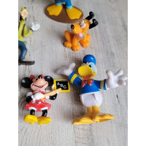 Minnie Mouse school teacher Donald Duck Goofy Pluto shovel set play figure toy P - Picture 6 of 10